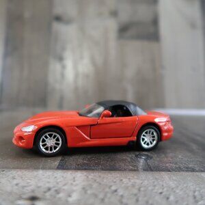 Welly 1/34 2003 Dodge VIPER SRT-10 (Soft-Top) Diecast Metal Model (#42345H)